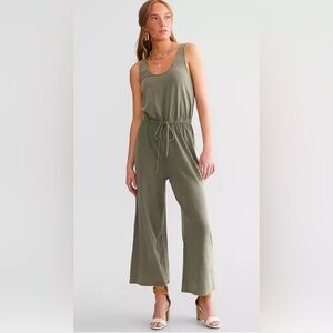 Z Supply Easygoing Cotton Jumpsuit In Dusty Olive Size S
